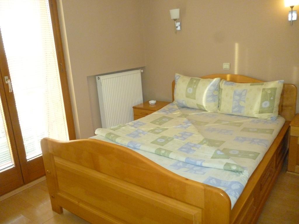 B&B Boem Pozsarevác Szoba fotó