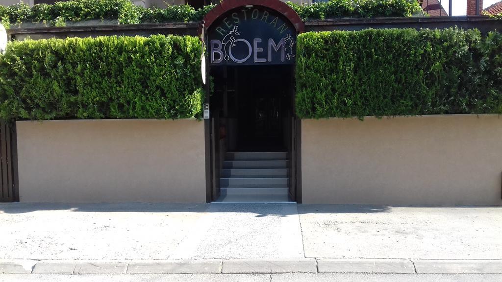 B&B Boem Pozsarevác Kültér fotó